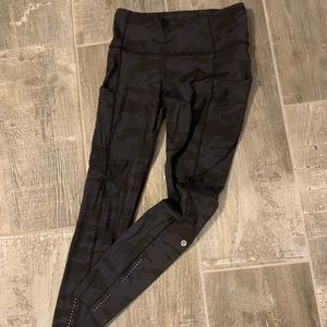 Lululemon Fast and Free leggings camo print